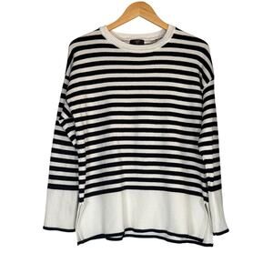 Tahari Soft Black White Striped Sweater Womens Large Fuzzy Minimalist Nautical